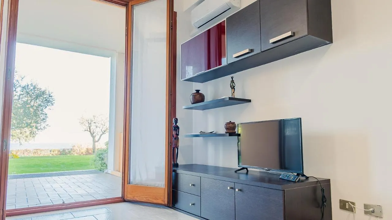 Vista Lago Apartment - Italian Homing Sirmione